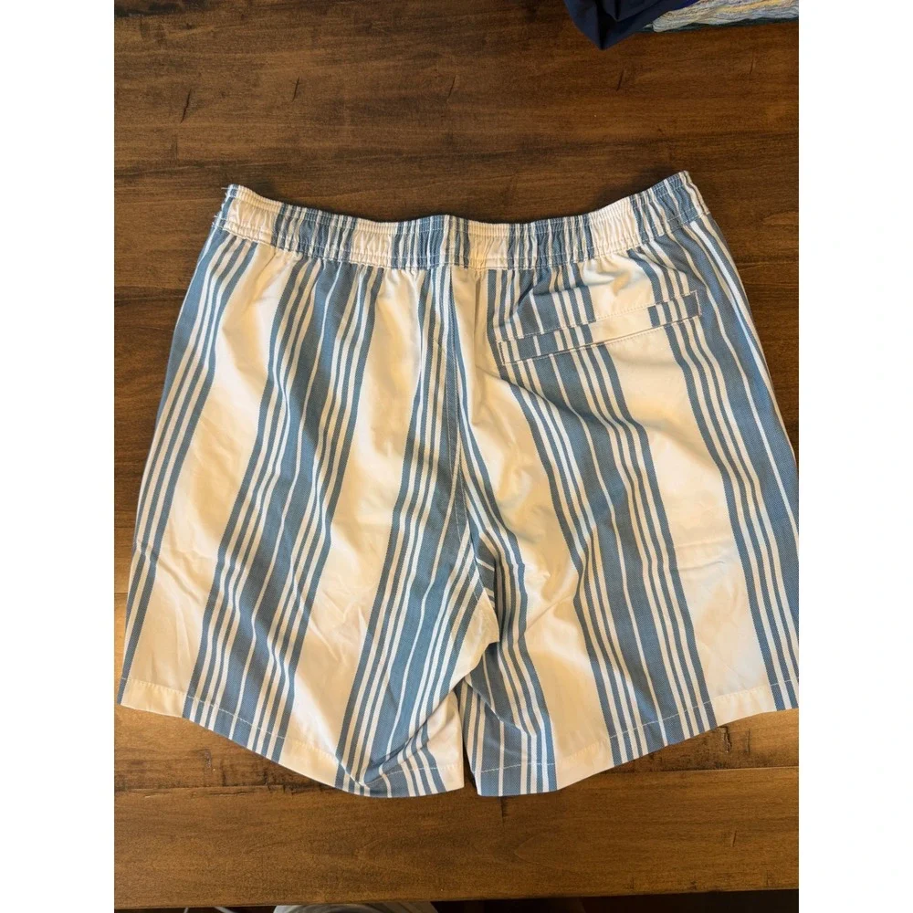 Bonobos Mens Swim Trunks Blue White Vertical Stripe 7 Inch Inseam Size Small NWT